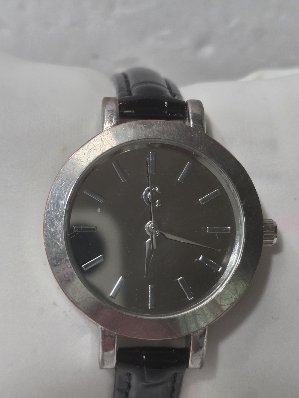 CHARMING CHARLIE WOMENS WATCH